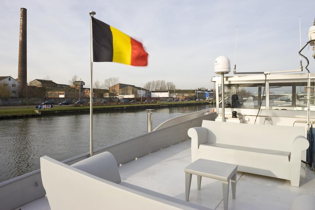 B&B Droomboot Oudenburg Exteriér fotografie